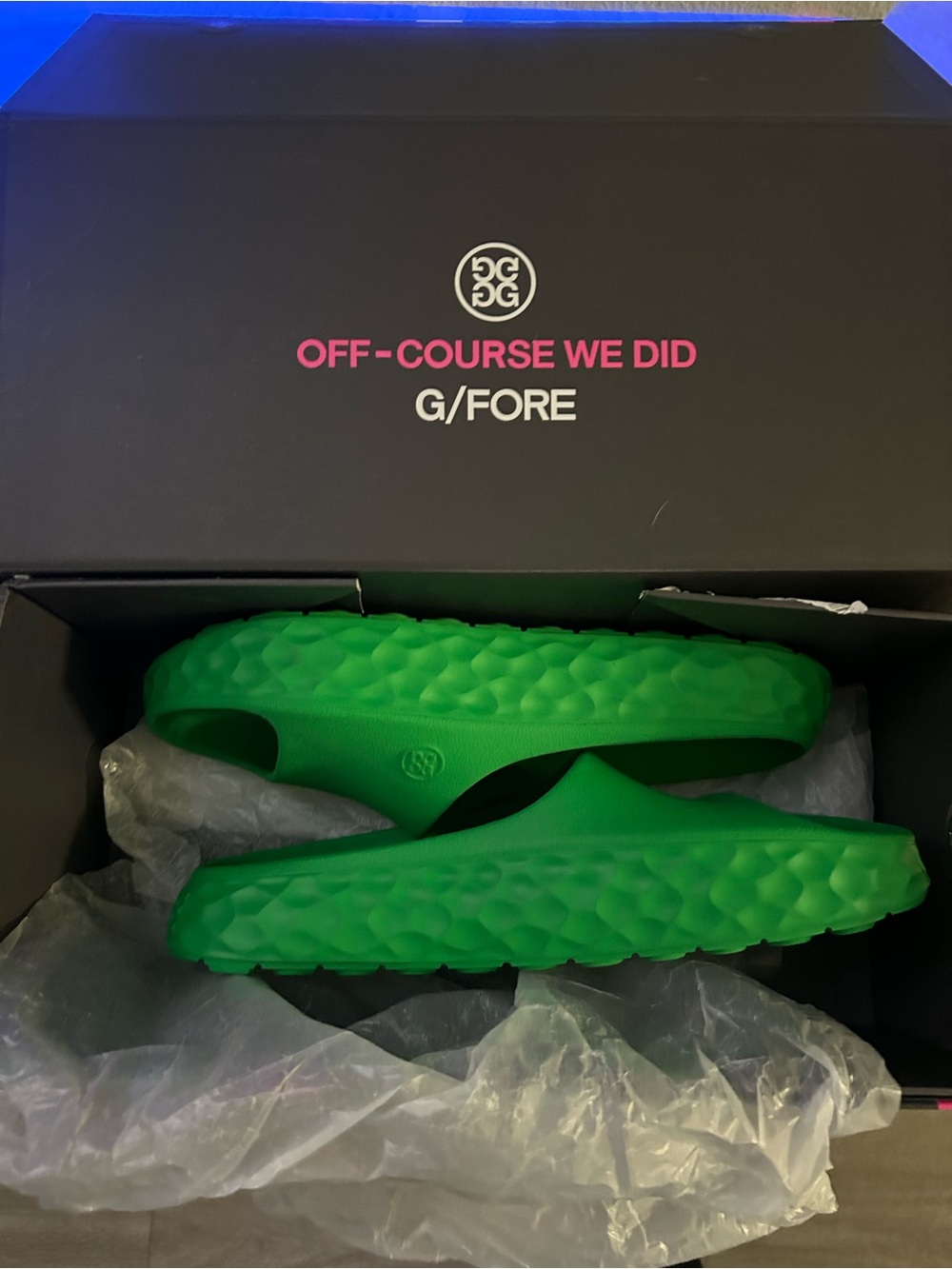 G/FORE Women's Bright Green Textured Slide Sandals